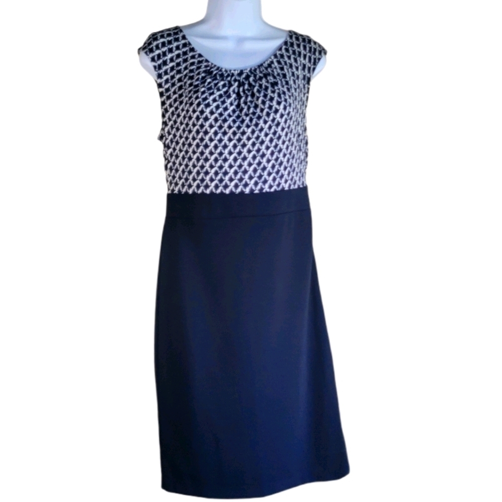 Black White Sleeveless Dress w/Banded Waist